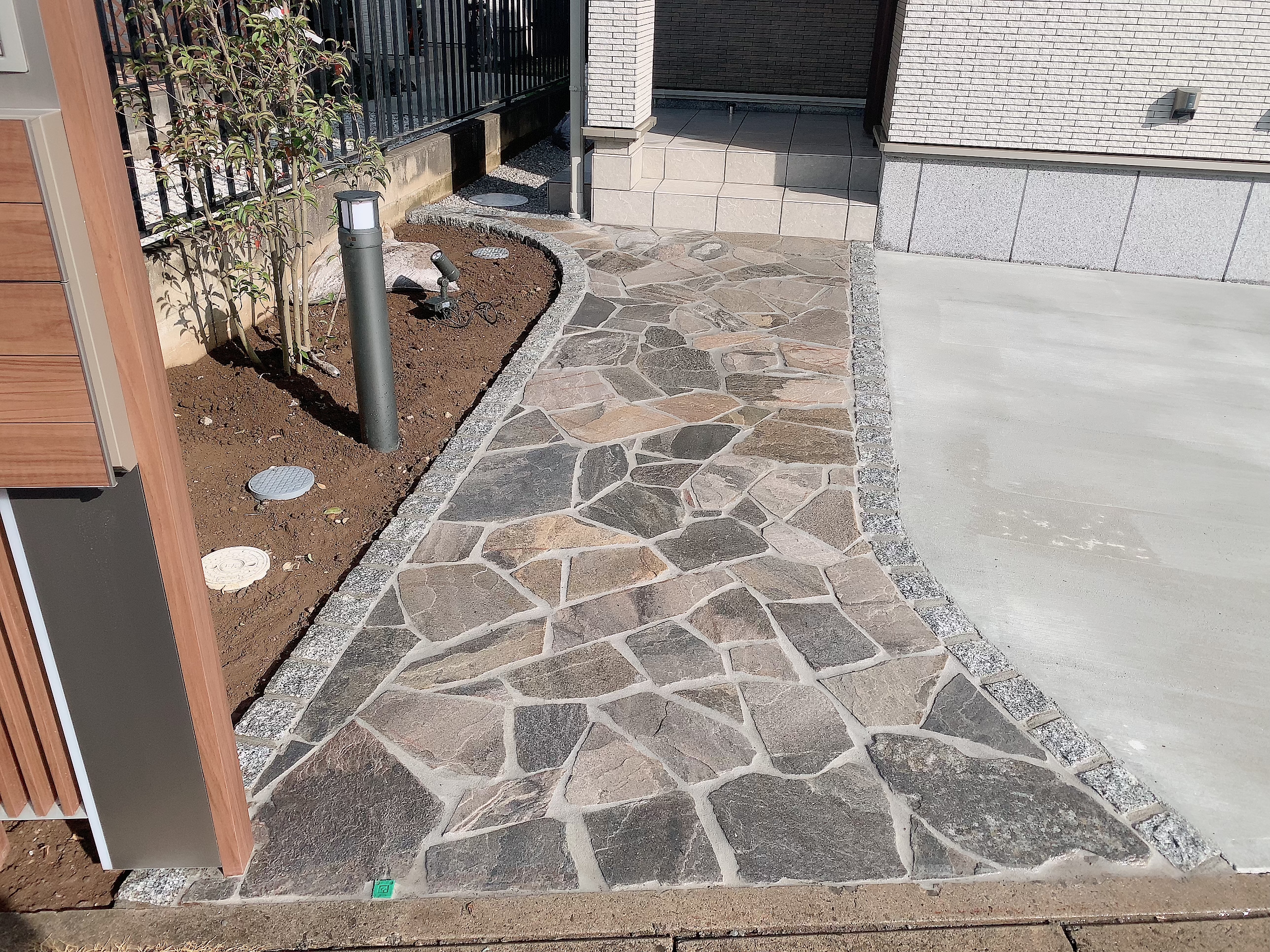 4. お客様の声と施工事例