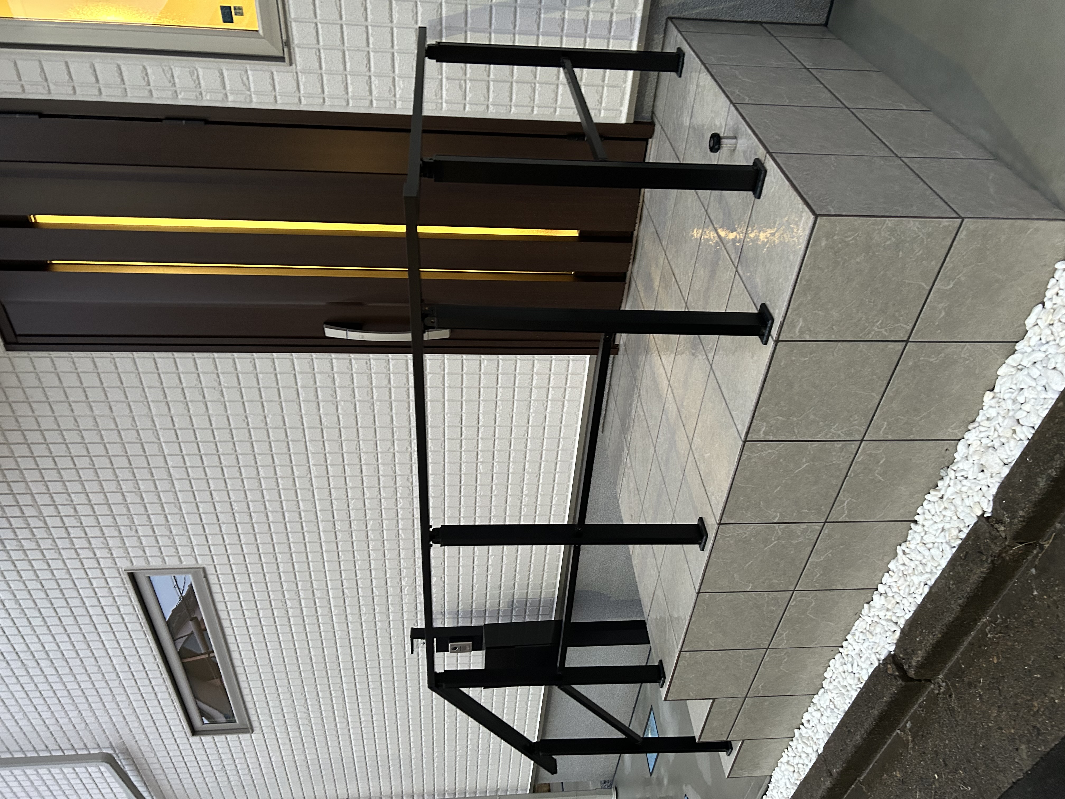 手すりで実現する、安全で美しい暮らし